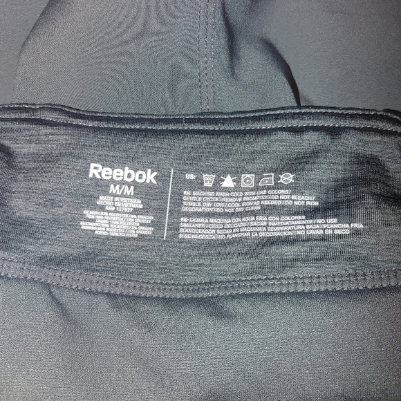Reebok Gray Athletic Shorts Lightweight Moisture-Wicking - Picture 7 of 8